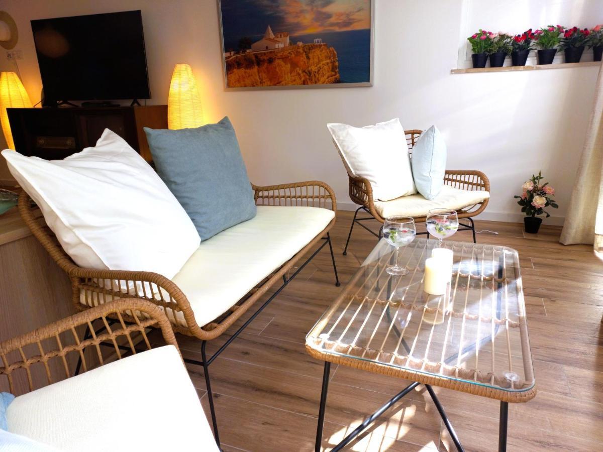 White Pearl Apartment Central Confy Spacious Lagos Luaran gambar